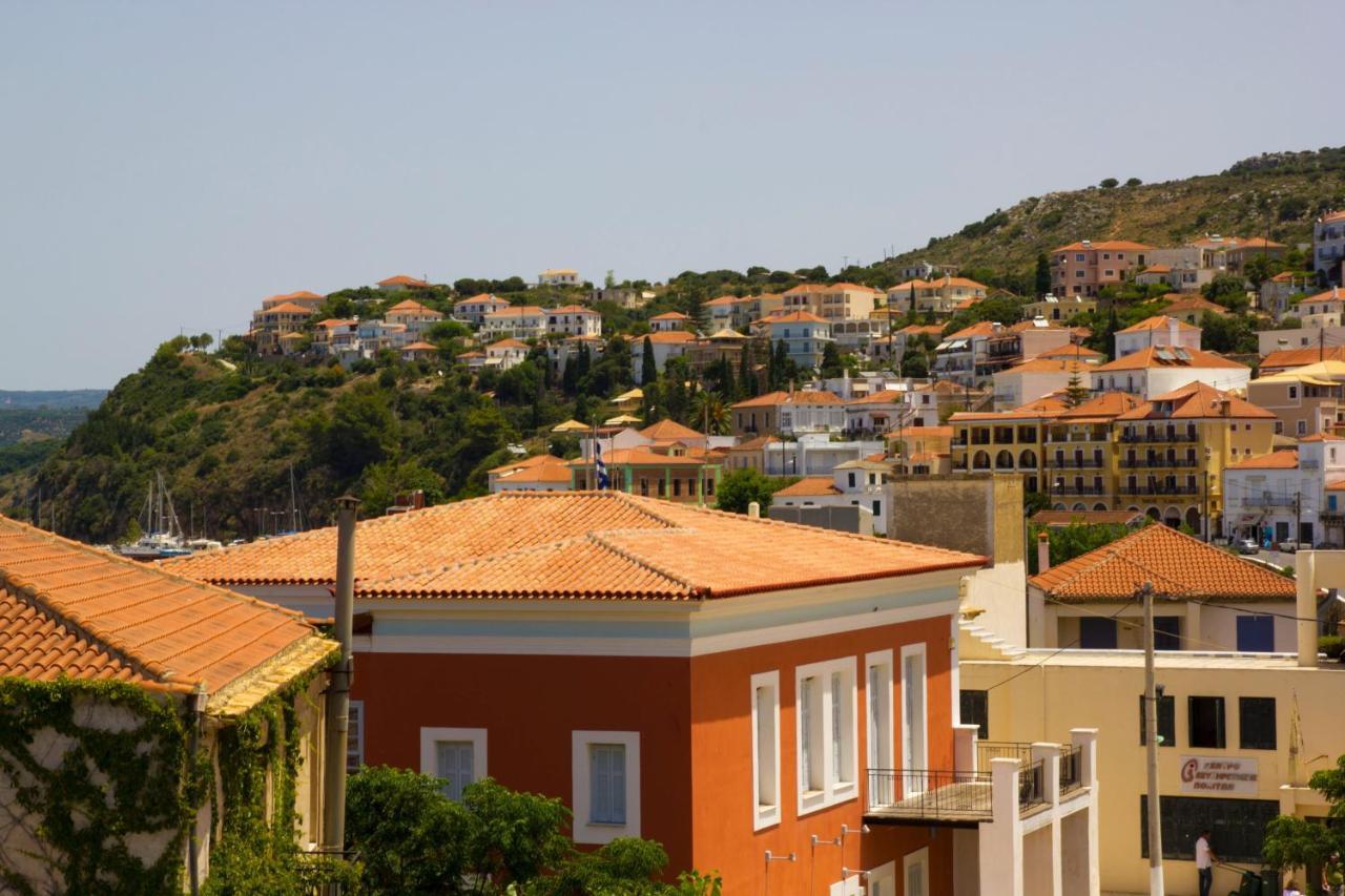 Hotel Miramare Pylos Exterior photo