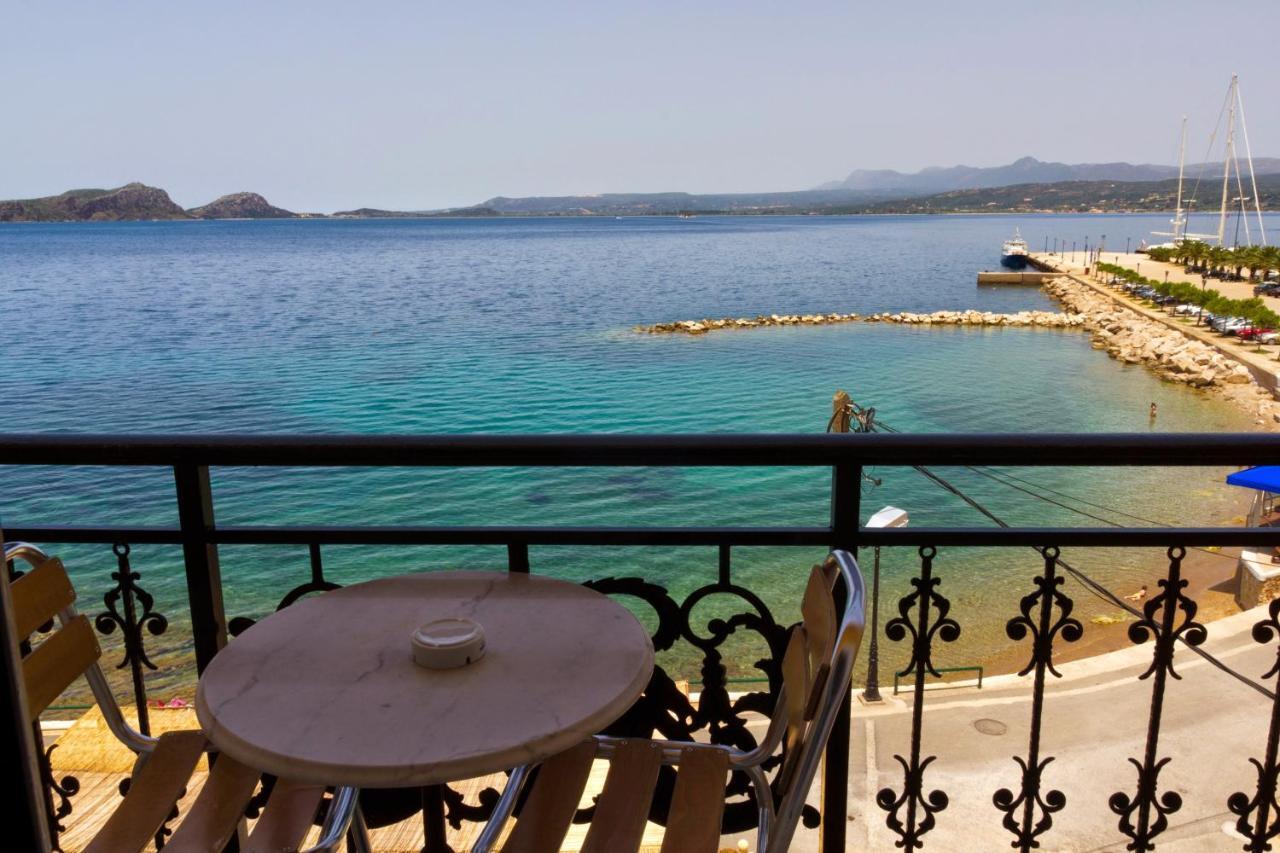 Hotel Miramare Pylos Exterior photo